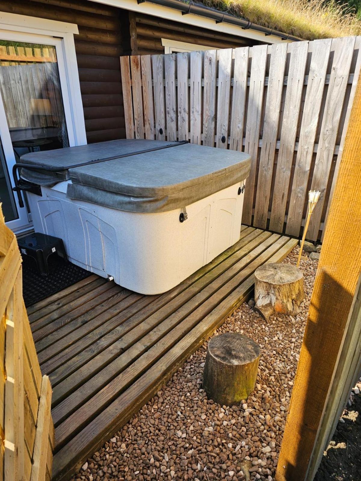 Kaoglen Zen-Feature Bath-Dunkeld-Route 500 Villa Balnald Bagian luar foto