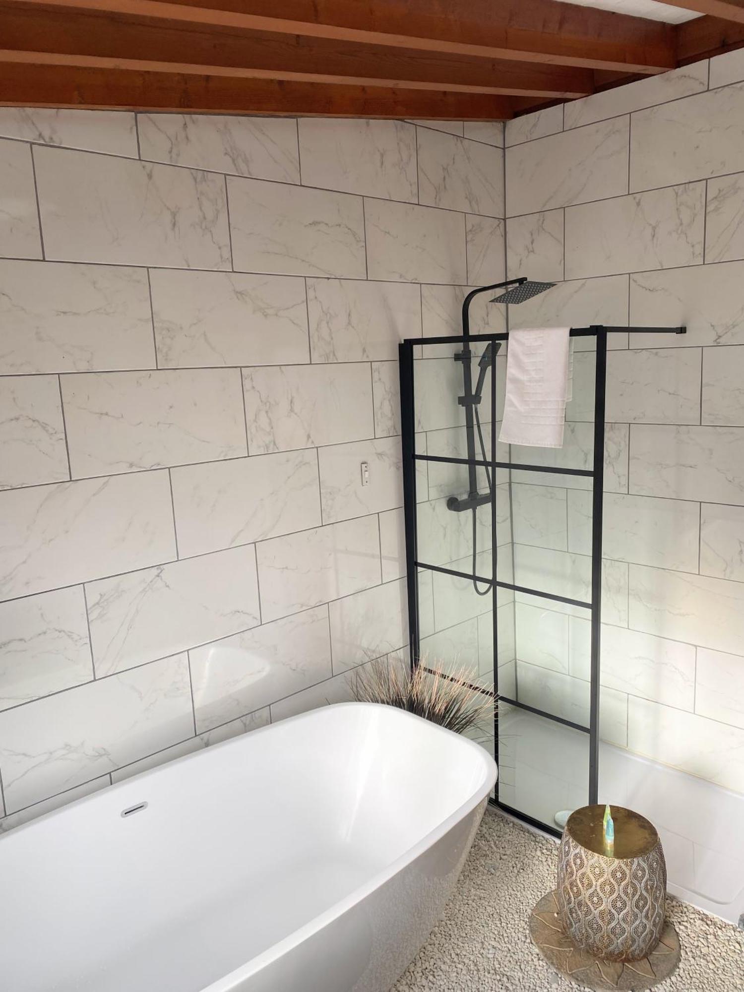 Kaoglen Zen-Feature Bath-Dunkeld-Route 500 Villa Balnald Bagian luar foto
